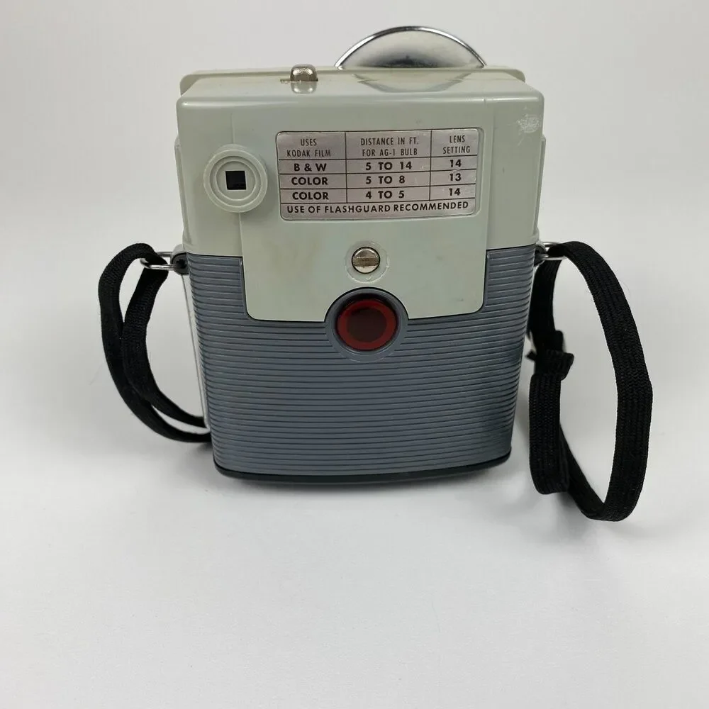 VTG Kodak Brownie STARMITE CAMERA 1960s Collectible Decor Gift UNTESTED AS-IS